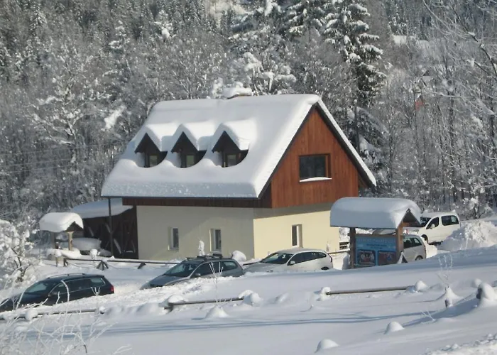 Podkoren 82 Apartment